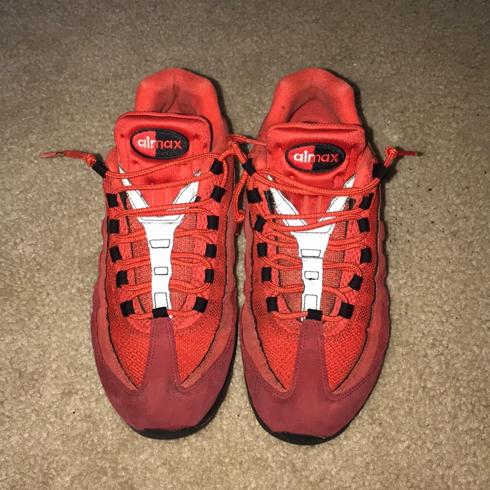 Size 11 airmax